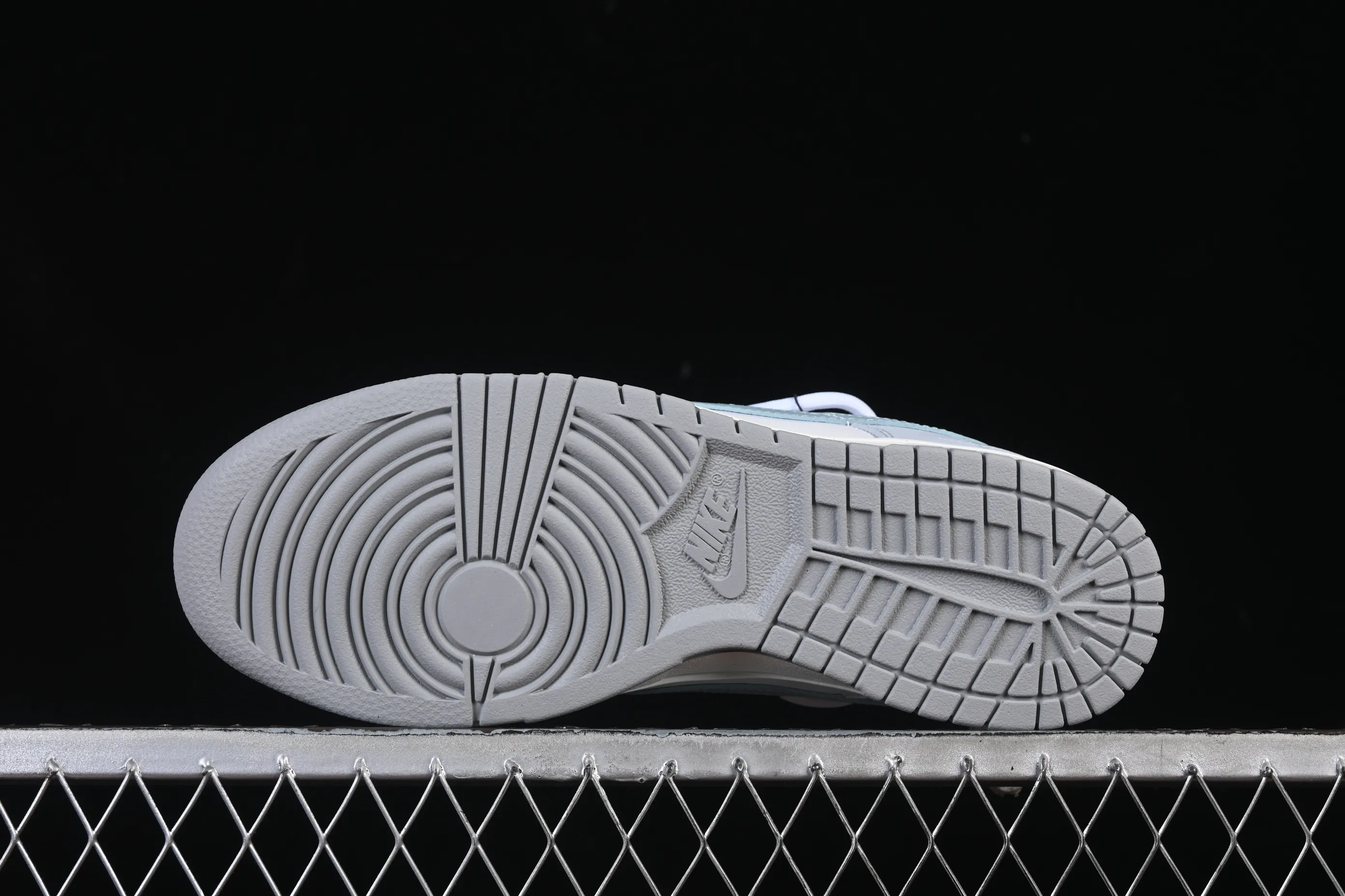 All categories Nk SB Dunk Series Nk SB Dunk Low High-end customized low-top sneakers Nike SB Dunk Low "Just Do It" Anniversary high-end customized low-top casual sneakers GG0508-037
